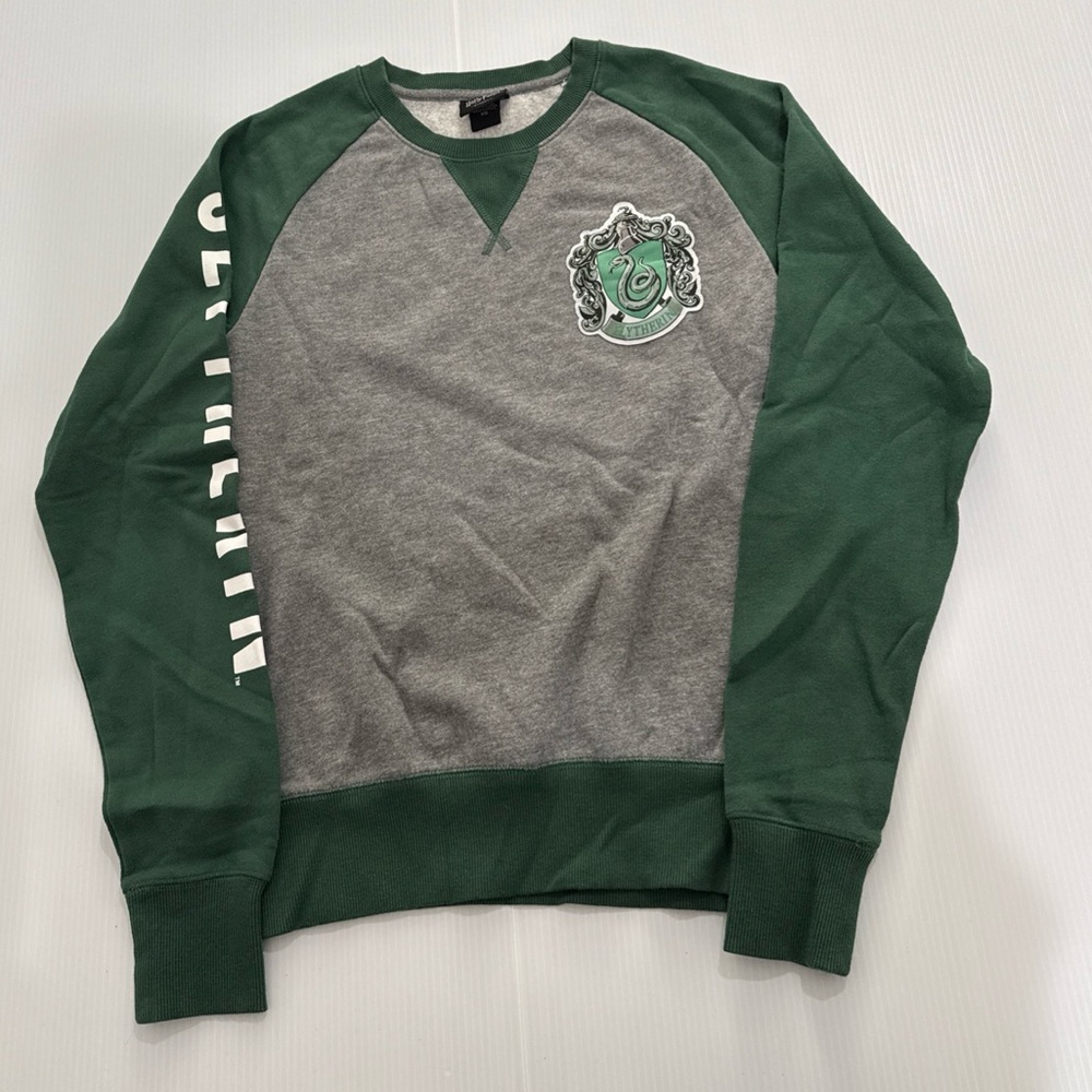 Slytherin Sweatshirt Wizarding World Harry Potter Adult XS Universal Studio